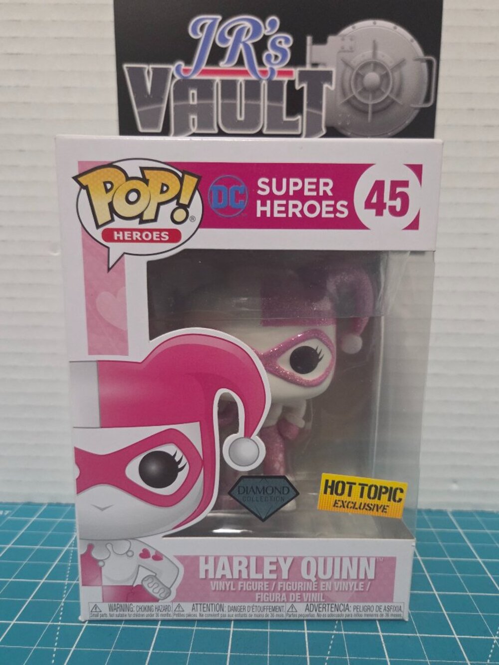 Funko POP Heroes DC Harley Quinn Pink Diamond Hot Topic 45 Vinyl Figure
